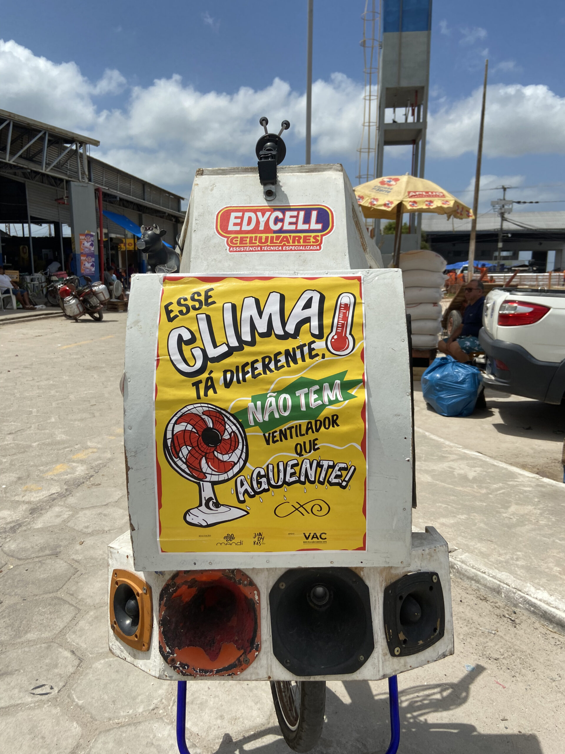 Divulgação da campanha por bike som